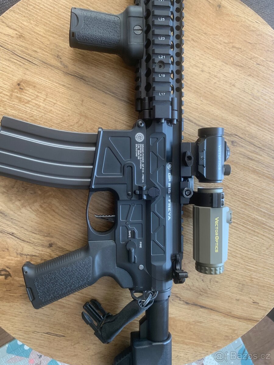 MAGNIFER MAVERICK-III 3×22