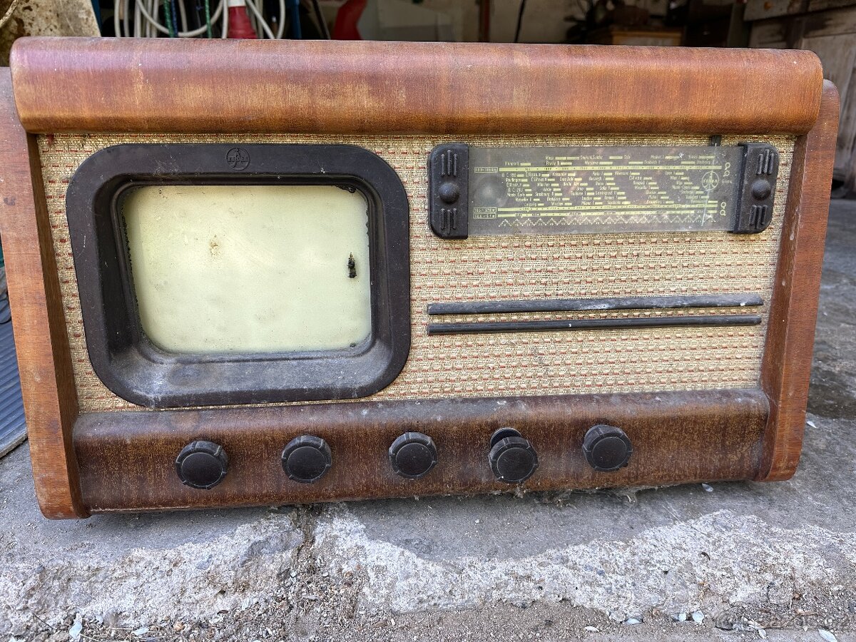 Tesla 4002 A