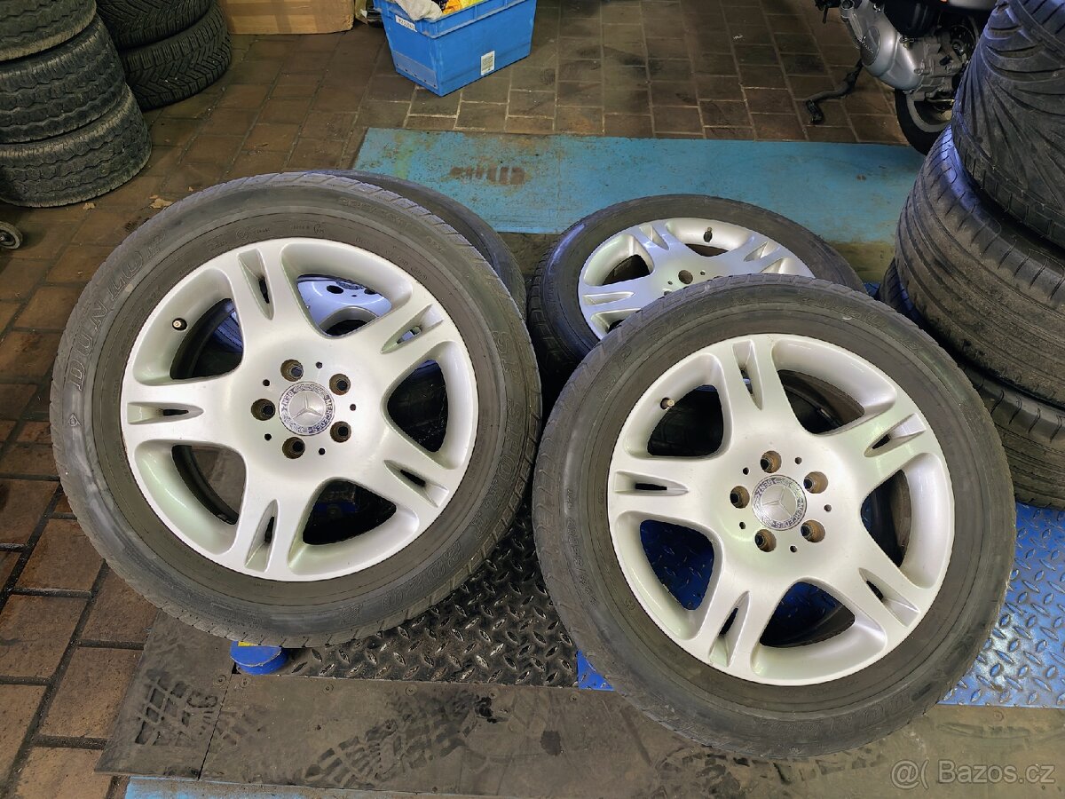 Sada disků na Mercedes-Benz W220