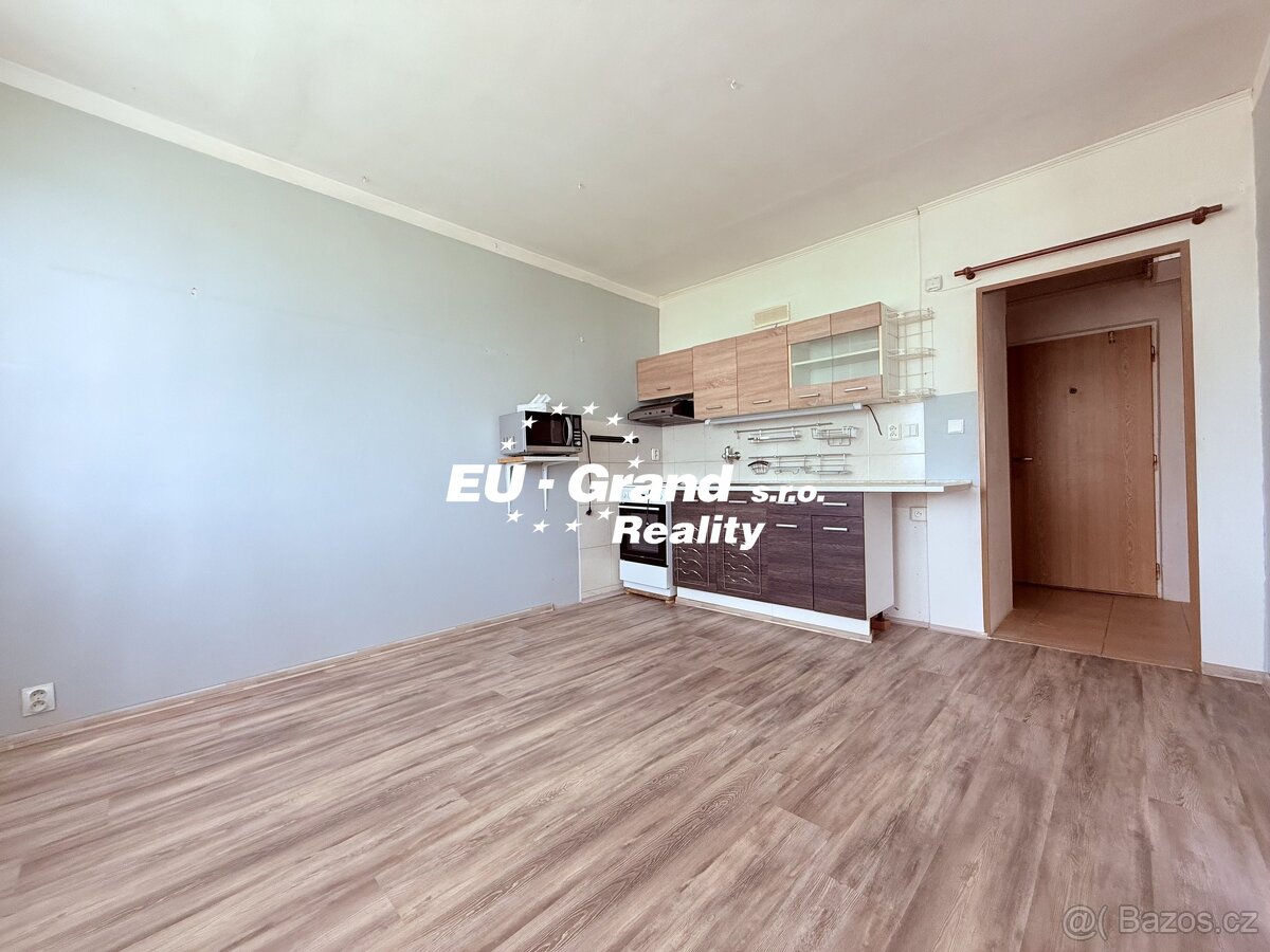 Prodej bytu 1+1 s lodžií, 44,7 m2 – Čelakovická, Varnsdorf