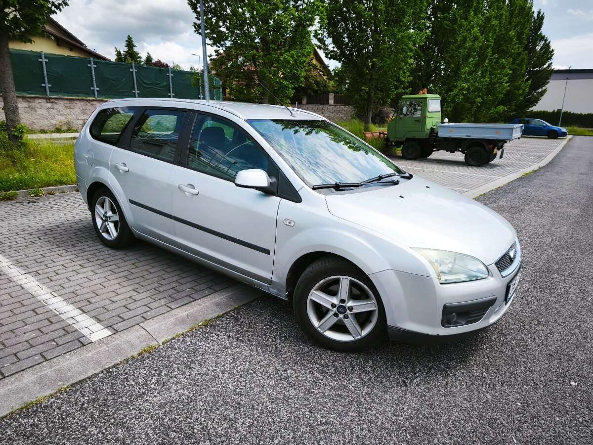 Prodám Ford Focus r.v. 2007, emise schváleny, bez STK.