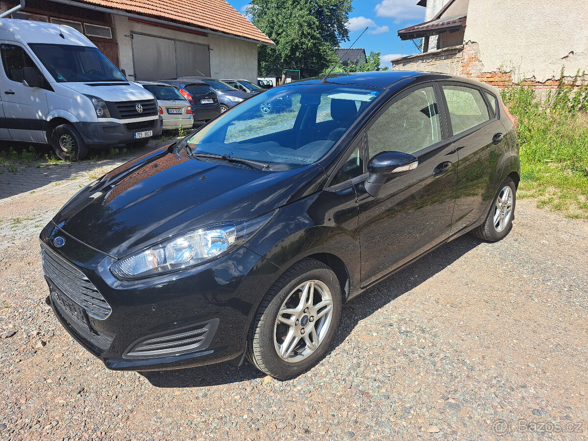 Ford Fiesta 1,0 rok 2013 72.000 km facelift
