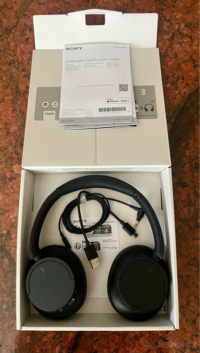 Sluchátka Sony WH-CH720N