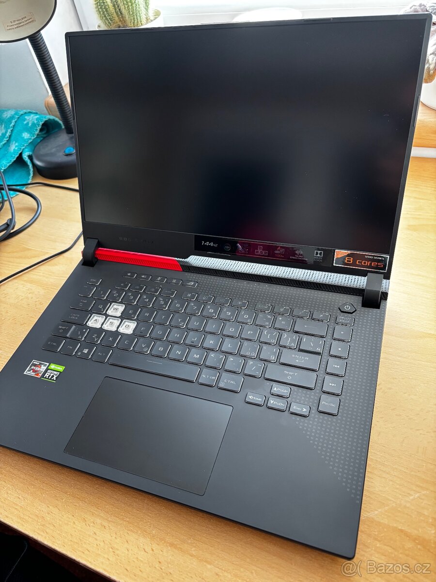 Asus ROG strix G15 G513QM-HN011T