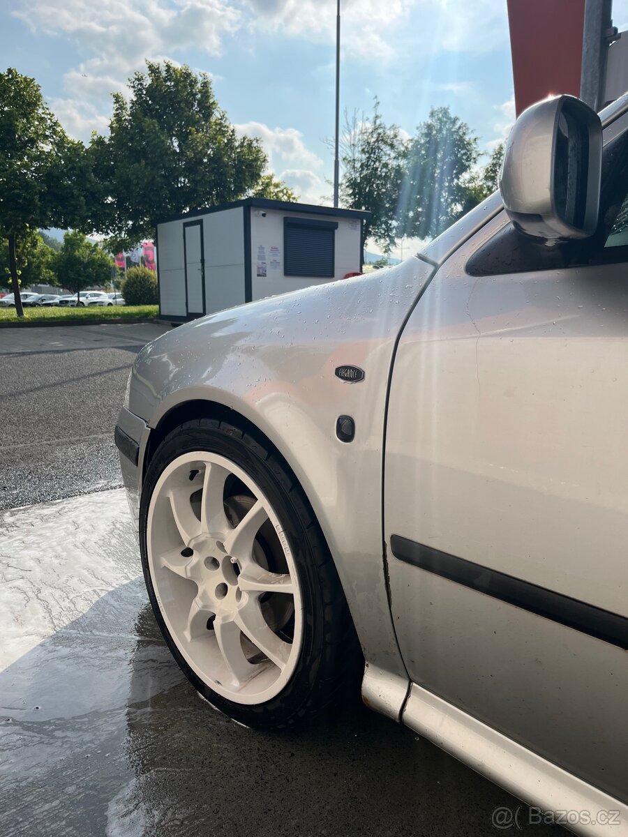 Momo 5x100 r18