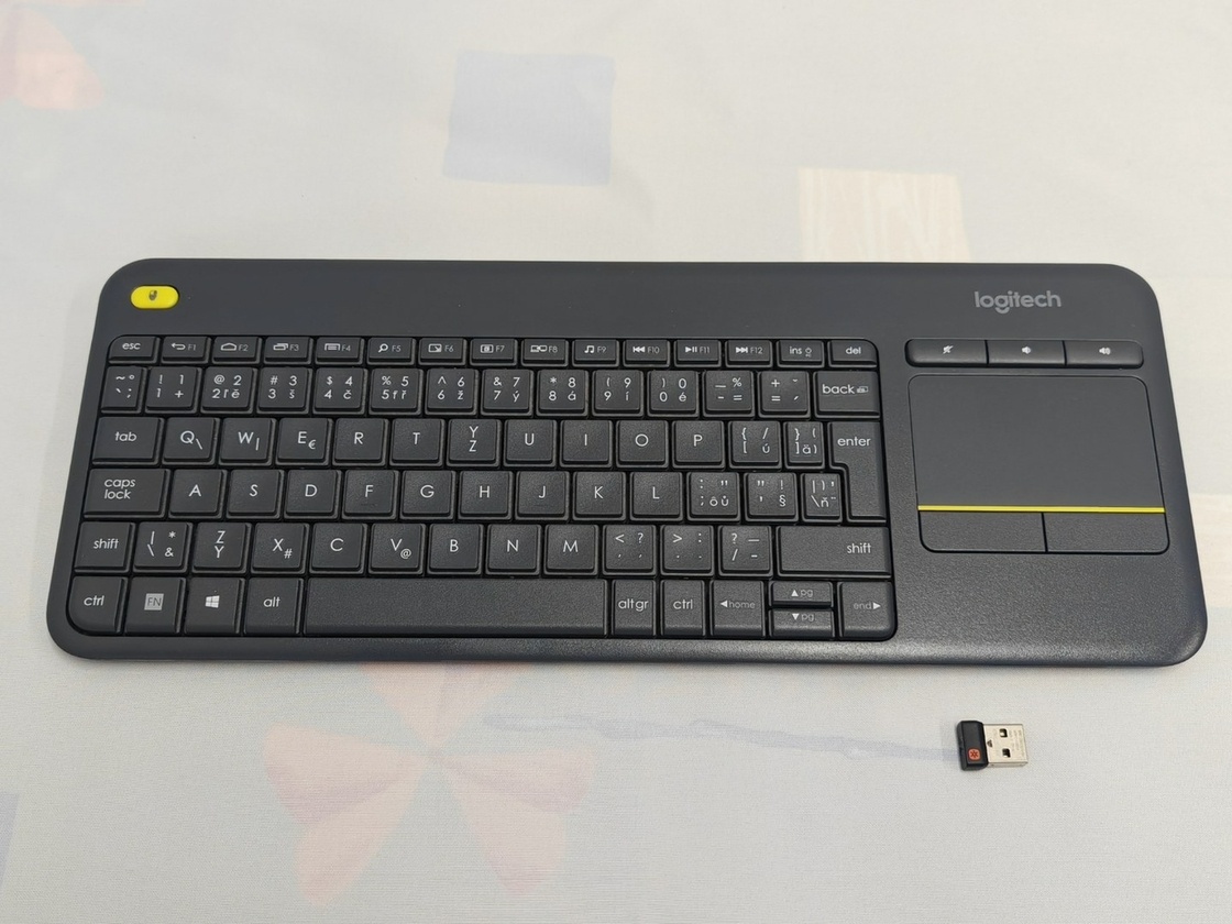 Klávesnice Logitech K400 Plus