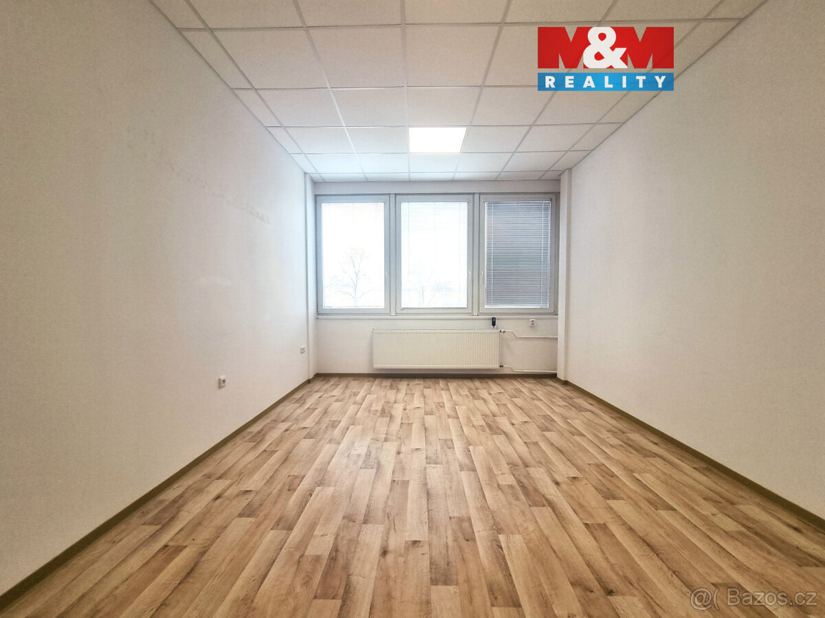 Pronájem kanceláře 36 m², Hodonín, ul. Velkomoravská