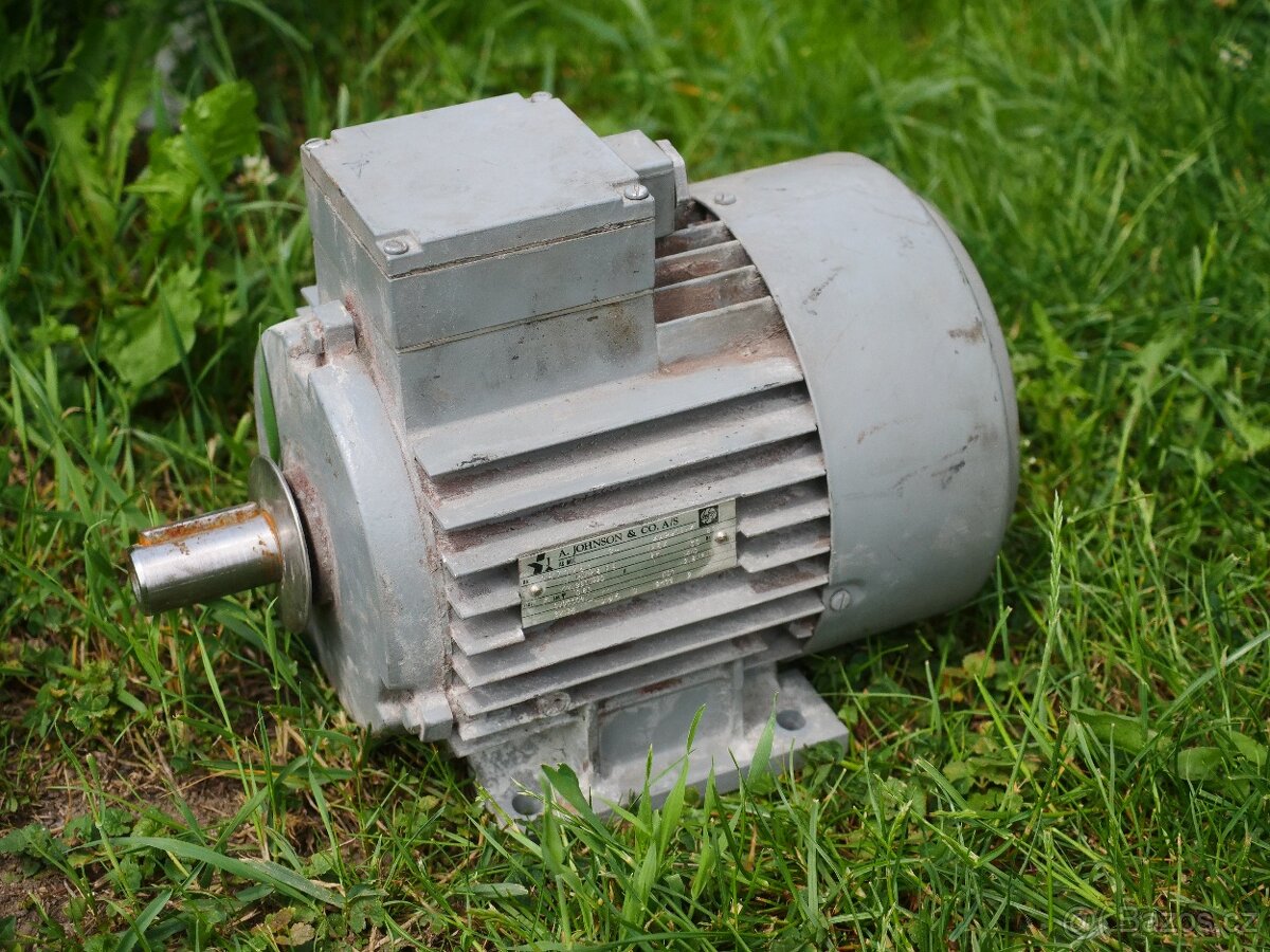 Elektromotor mez 1,1 kW 1500ot