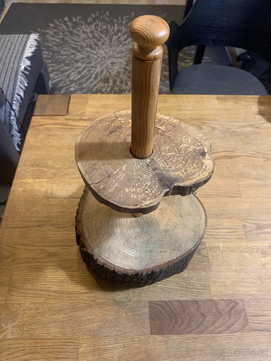 Stojan patrový stolní