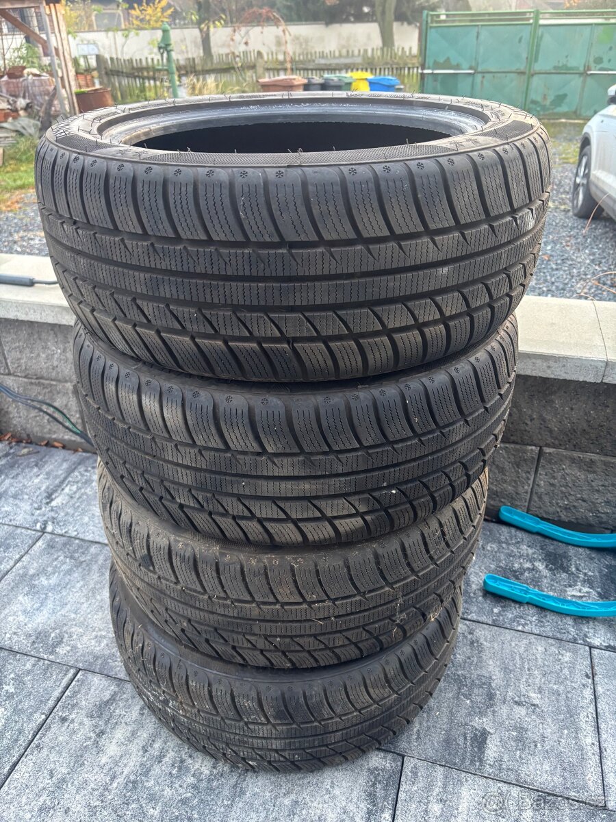 Alu kola R17 Cosmos 215/55 r 17 XL