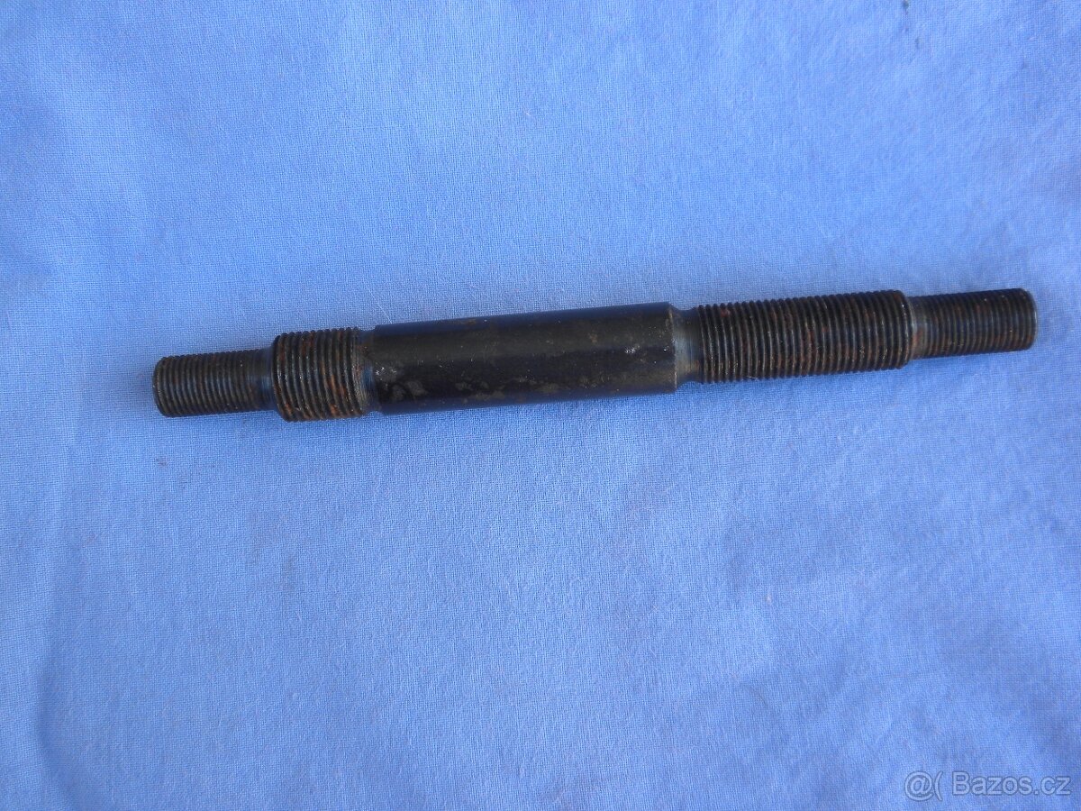 JAWA Special osa do předního kola asi nikdy nepoužitá