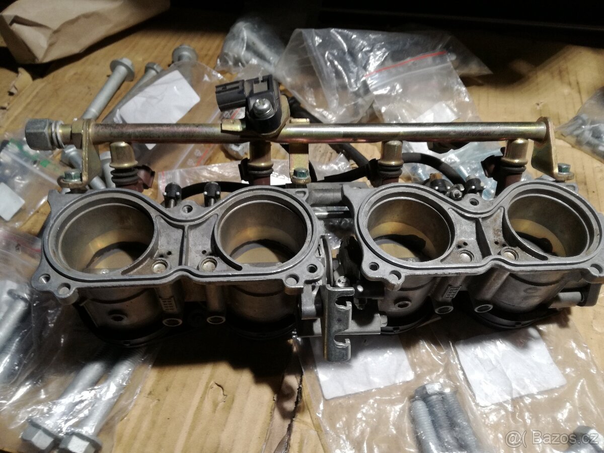 Škrticí klapky HONDA CBR 1000 RR Fireblade