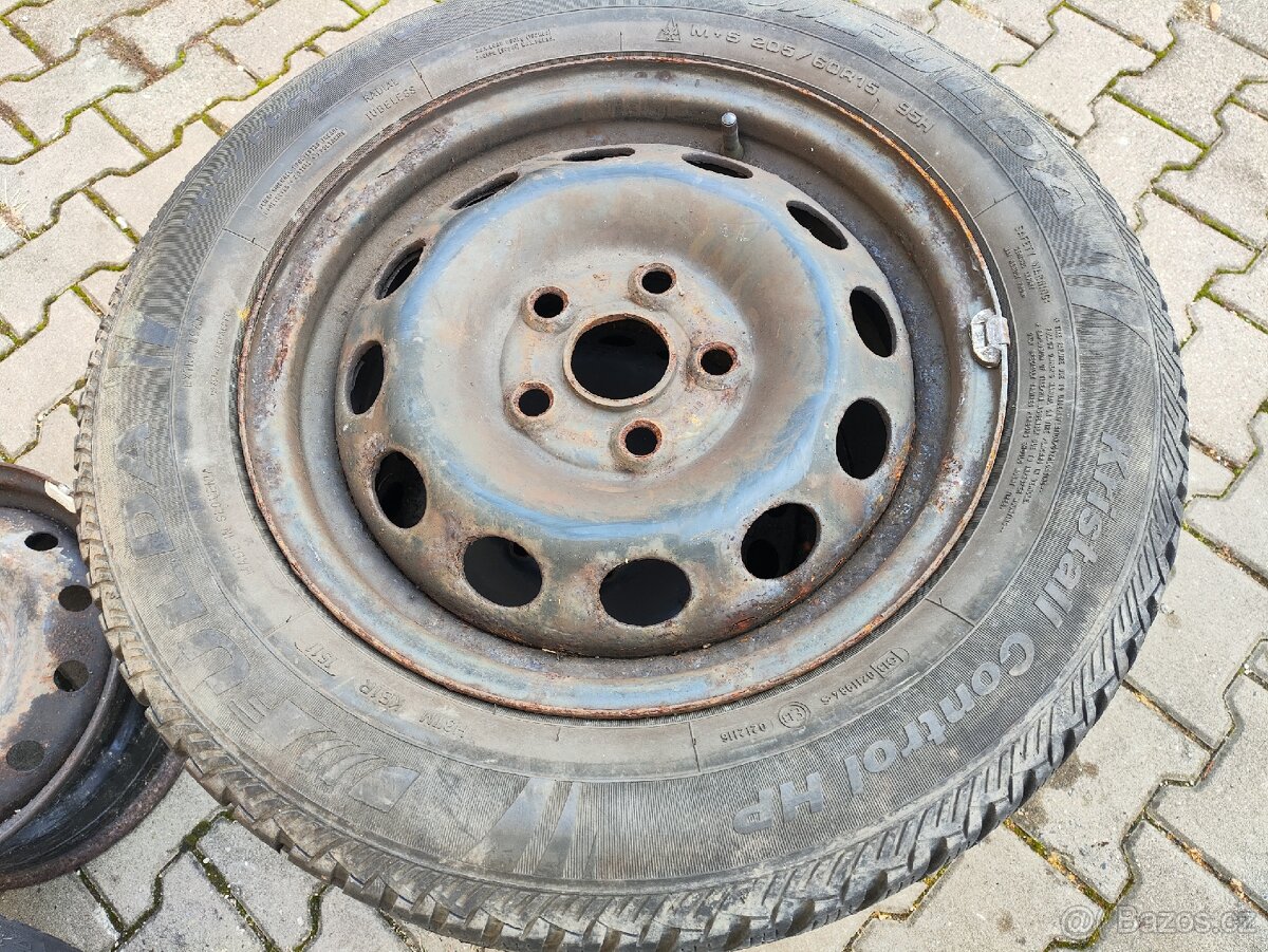 Plechovka 5x112 střed 57,1 Fulda pneu zimní 205/60 r15