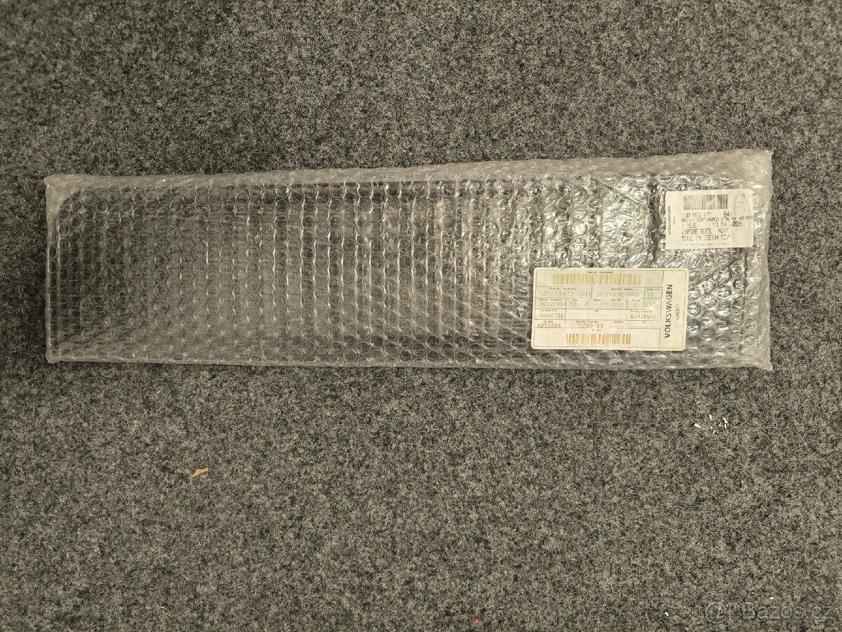 Škoda Octavia I 1. mřížka předního nárazníku