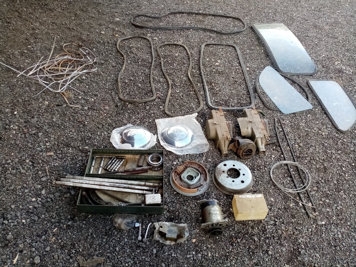 Škoda 440 444 Spartak octavia díly