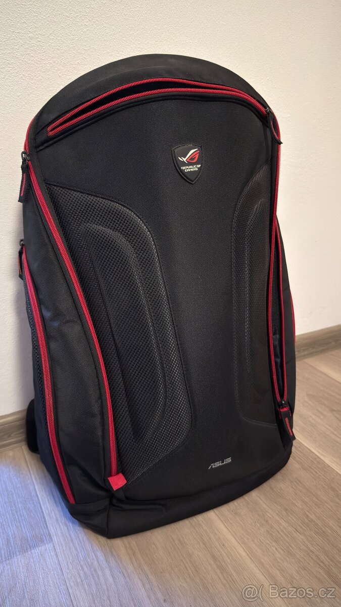 Batoh ASUS ROG Shuttle 2