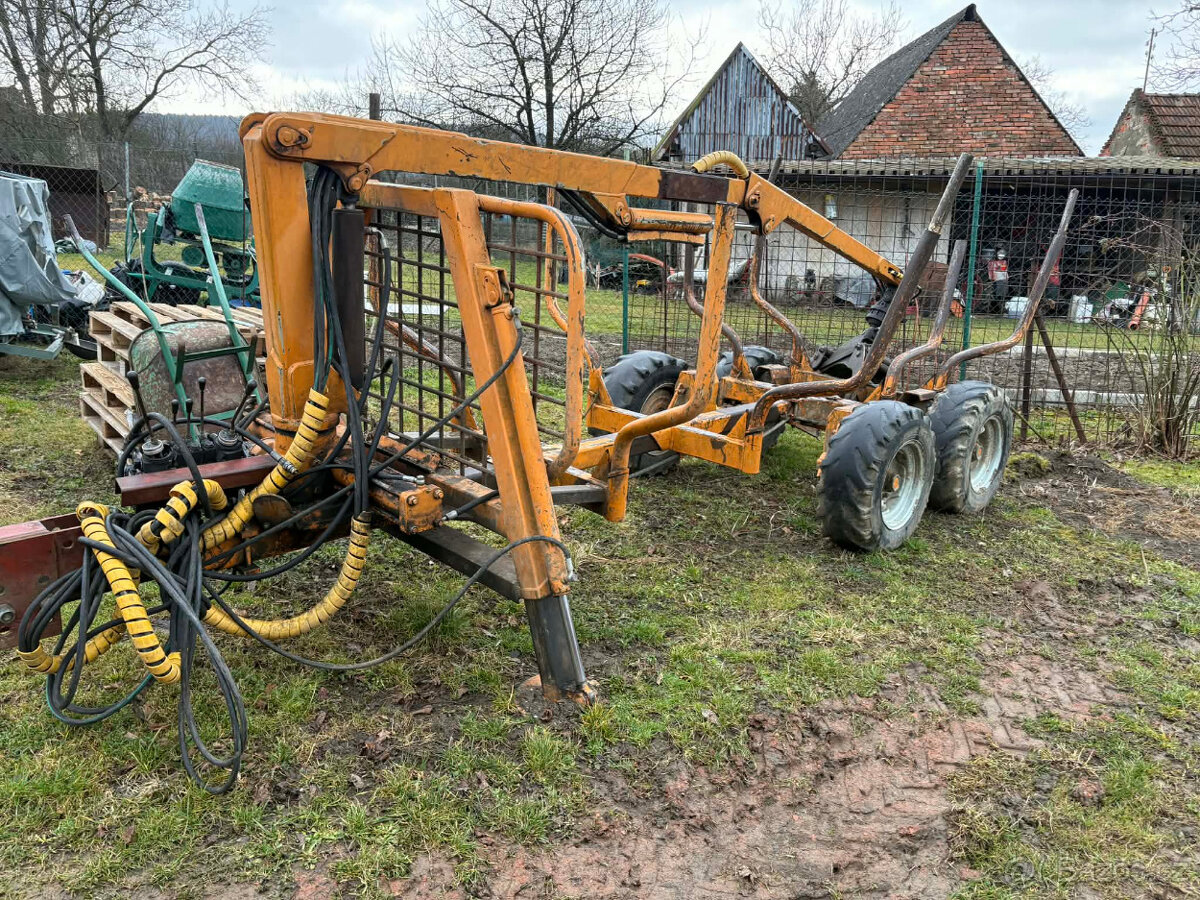 Vyvážečka za traktor AFA 4000