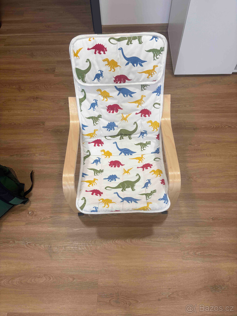 Dětské houpací křeslo ikea