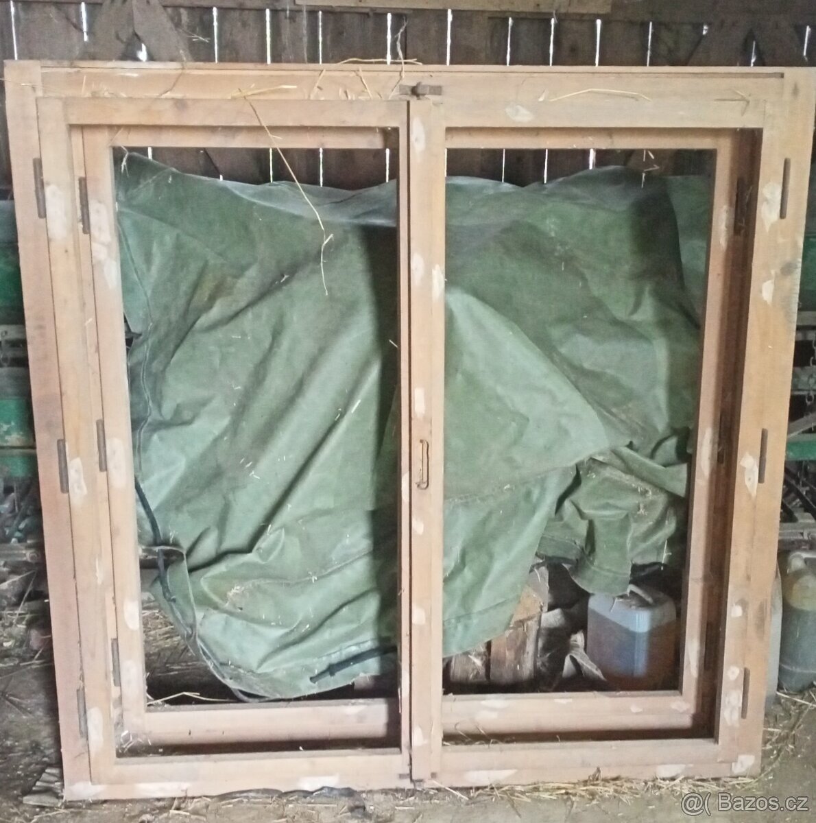 Špaletové dřevěné okno