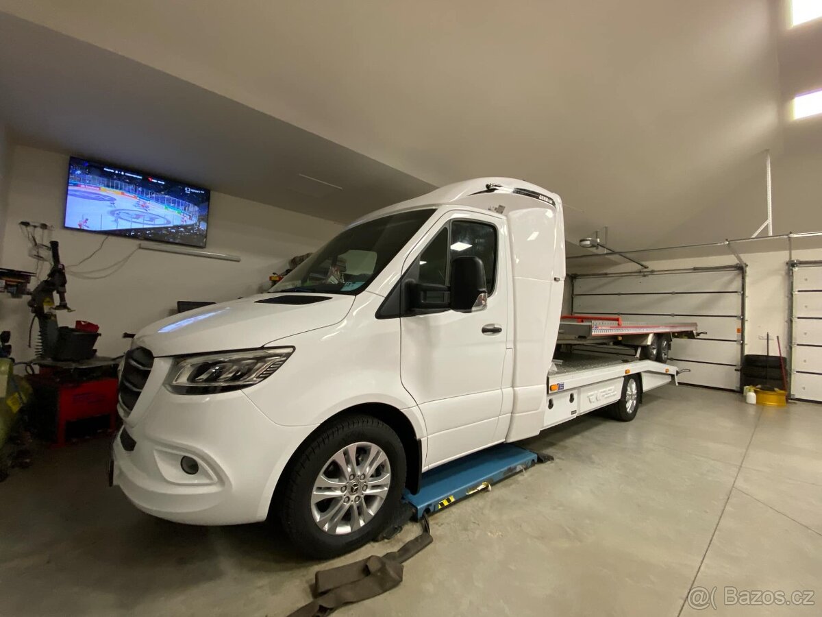 Odtahovka Sprinter 3.0tdi Automat 3.5t ,m.rok2022