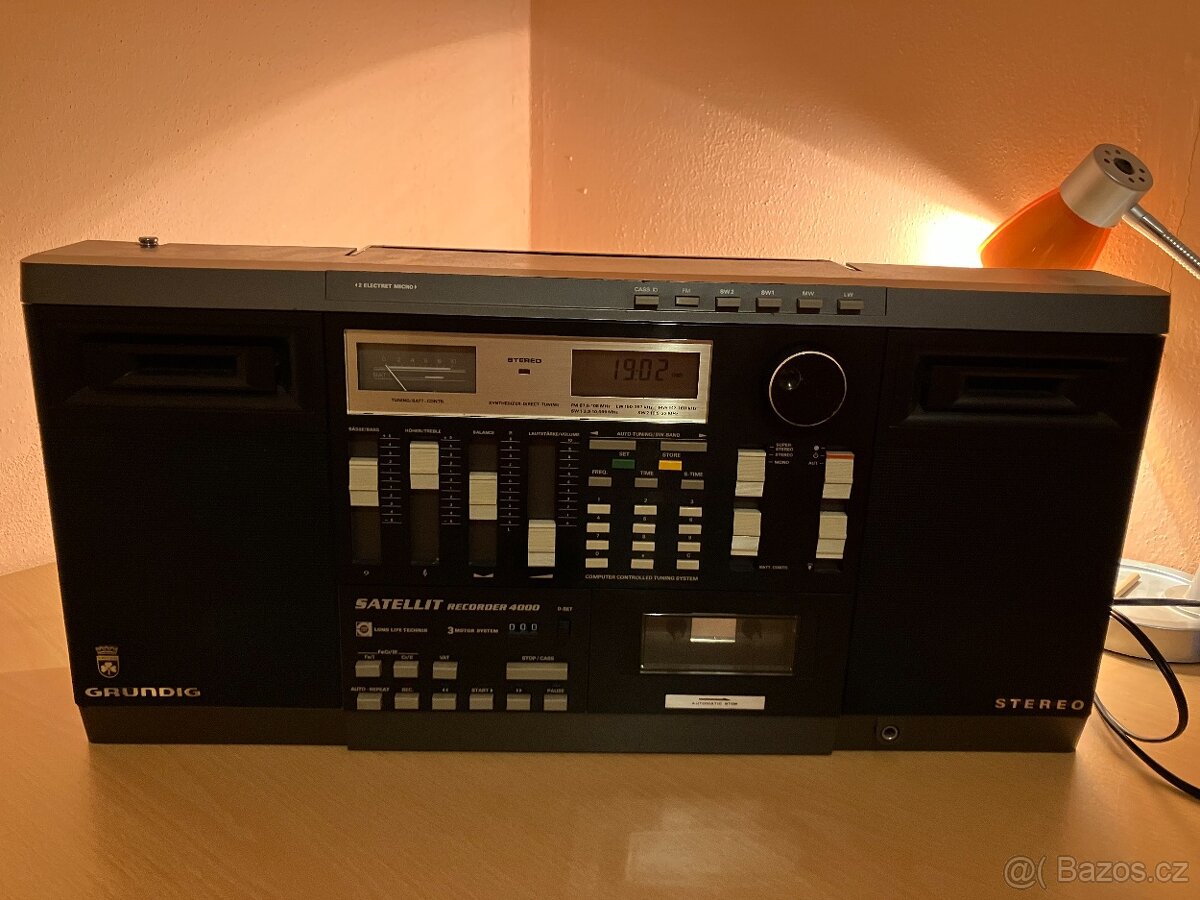 REZERVACE GRUNDIG Satellit 4000