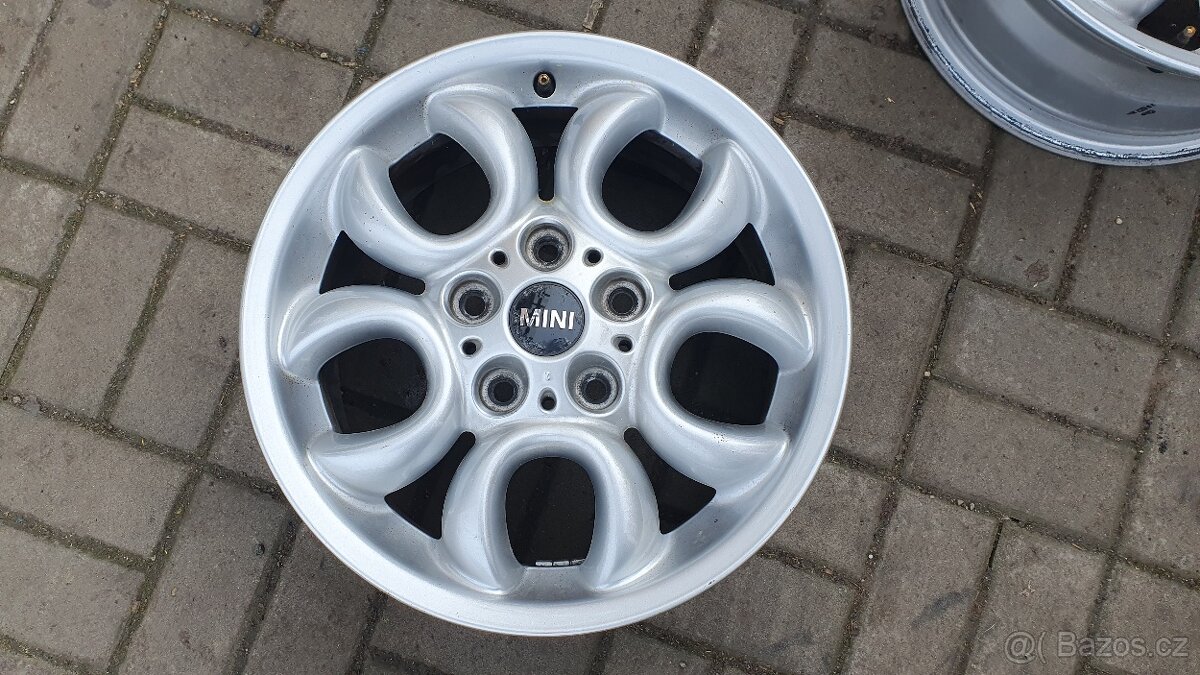 Alu Kola 5x120 R16 Mini One