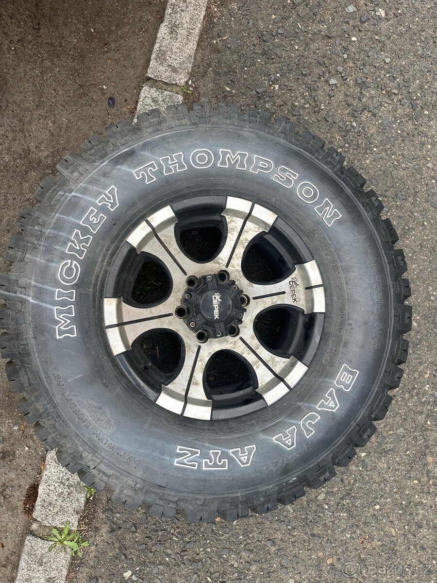 Rezerva Patrol 305/70 r16 AT