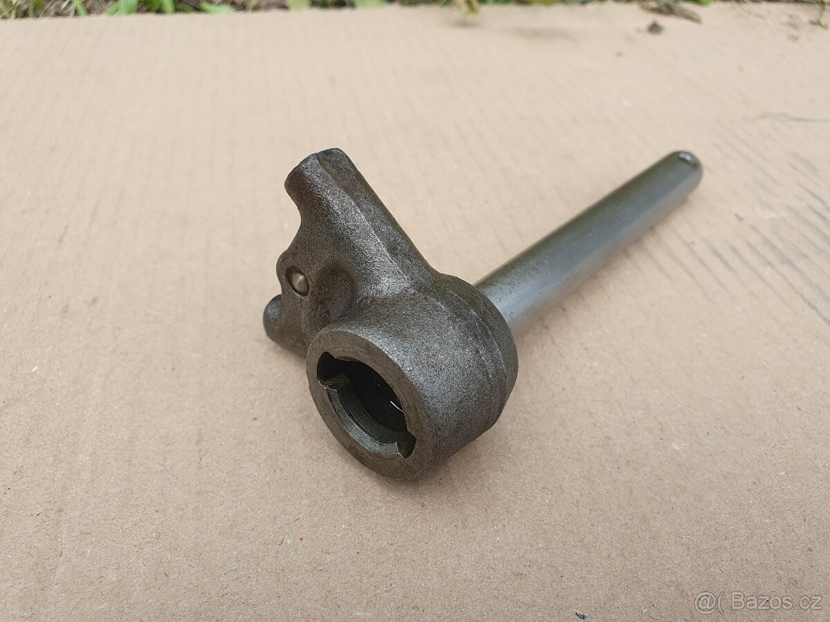 Nepoužitá mototechna hřídel řazení jawa 250/353 kývačka
