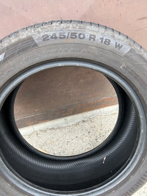 Pneu 245/50 R18