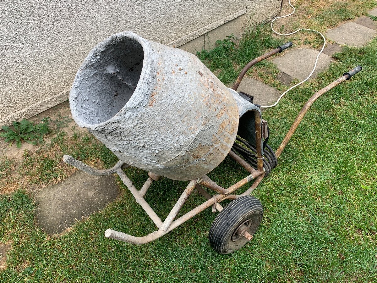 Michacka stavebního materialu na maltu beton na 380V