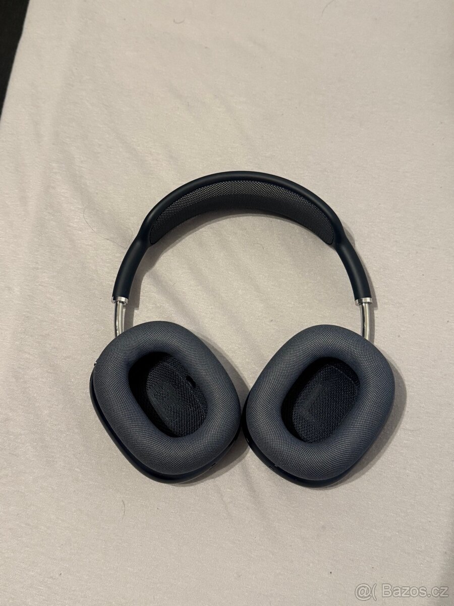 Apple AirPods MAX