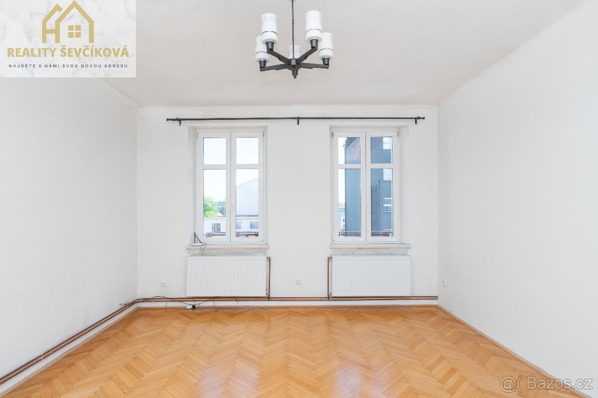 Prodej bytu 2+1, 69 m² – Hradec Králové, ul. Pospíšilova