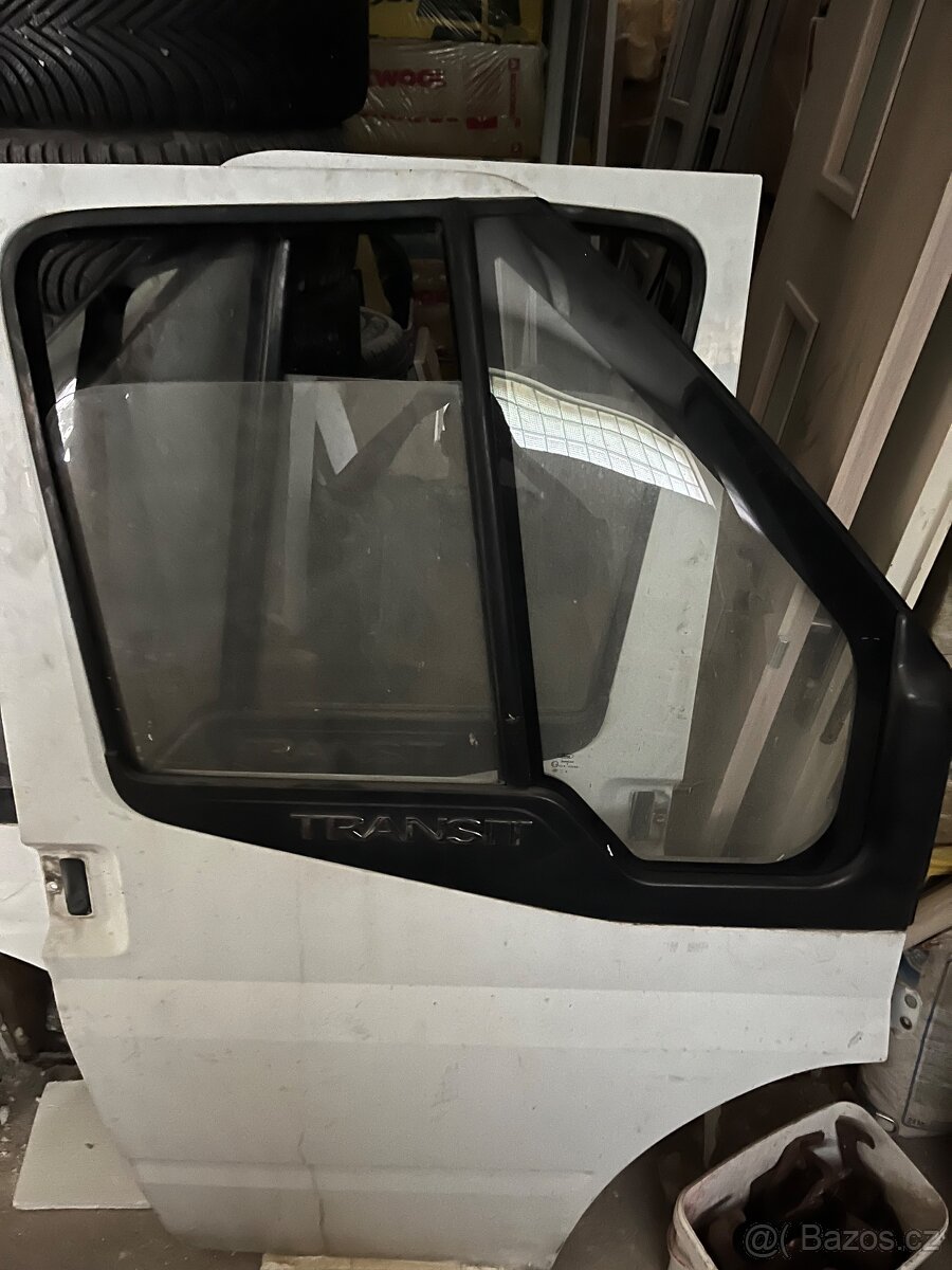 dvere Ford Transit mk7
