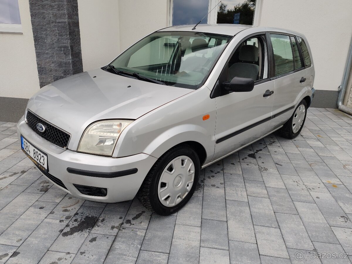 Ford Fusion 1.6i 16v 66kW benzin