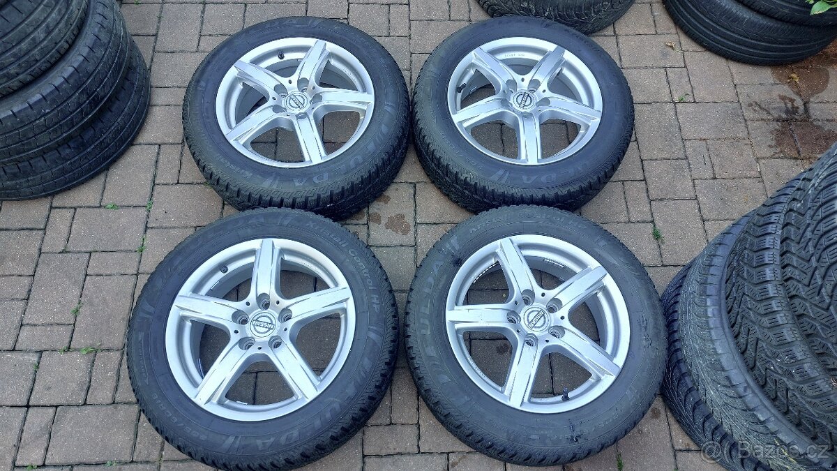 ALU zimní 16", NISSAN aj, rozteč 5x114.3mm, pneu 205/60/16