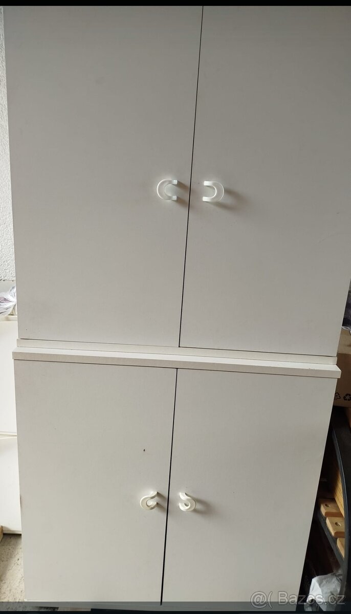 Prodám bílý nábytek vhodný do dětského pokojíčku