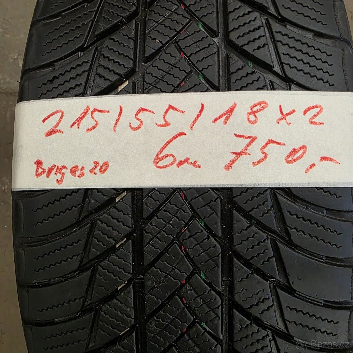 Prodám zimní 2ks pneu 215/55/18