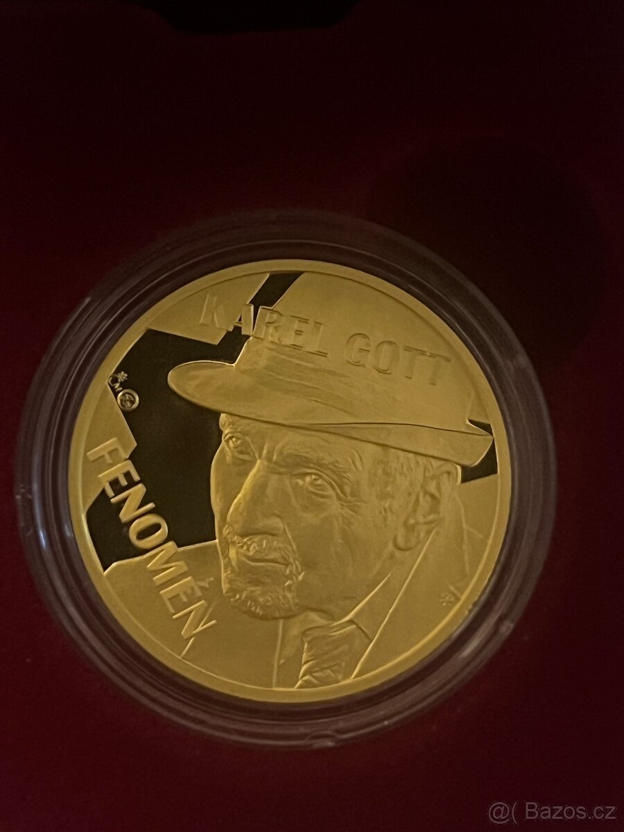 Zlato / sada medaili,mincí Karla Gotta