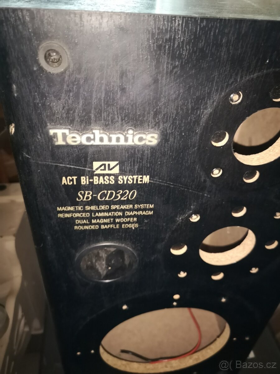 HiFi reprodebny TECHNICS SB-CD 320 - poškozené na ND