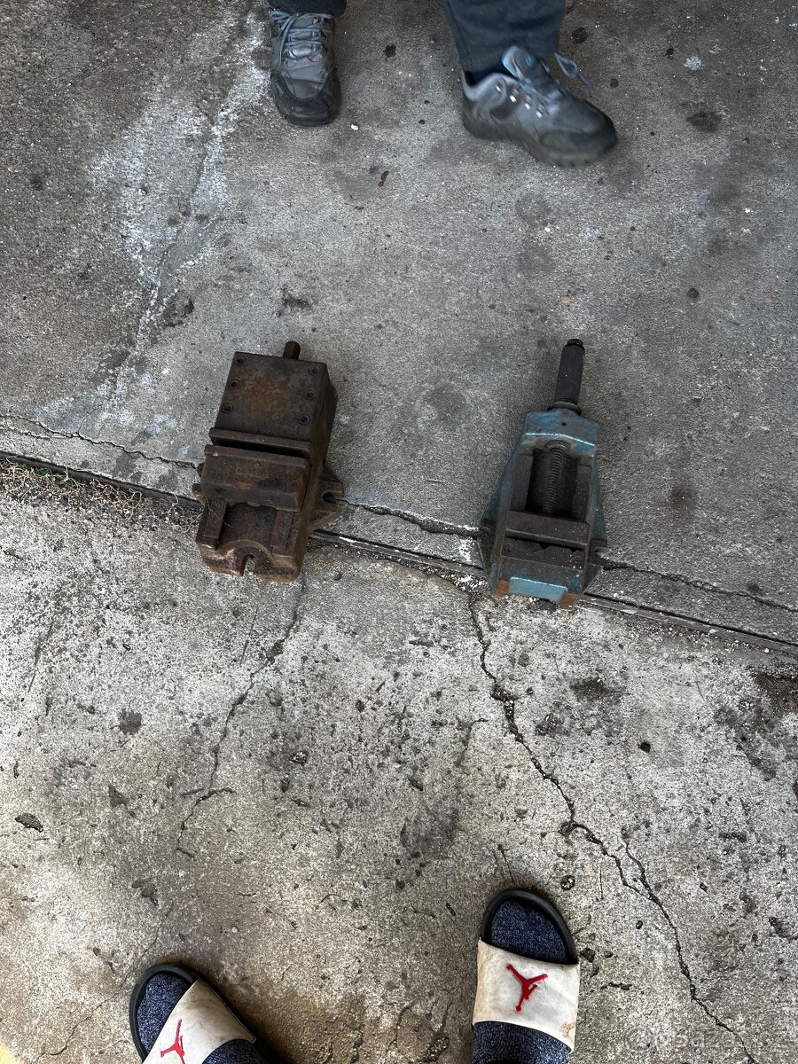 Dílenské svěráky