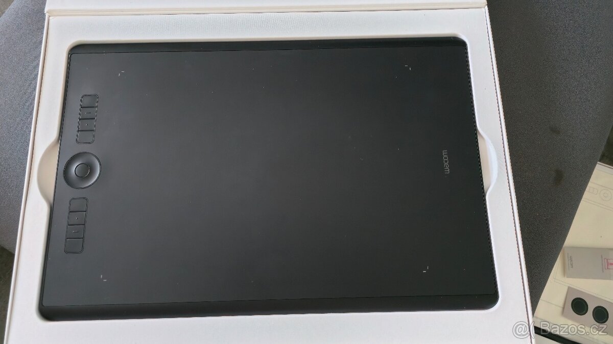 Wacom intuos pro L paper edition PTH860