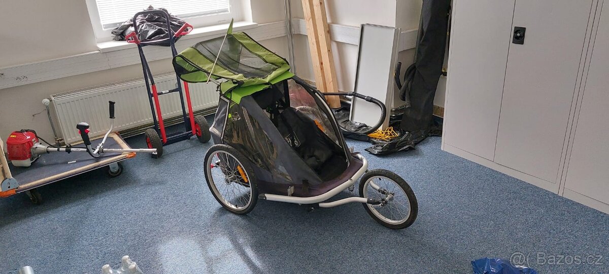 Dětský dvojmístný cyklopřívěs / kočár Croozer