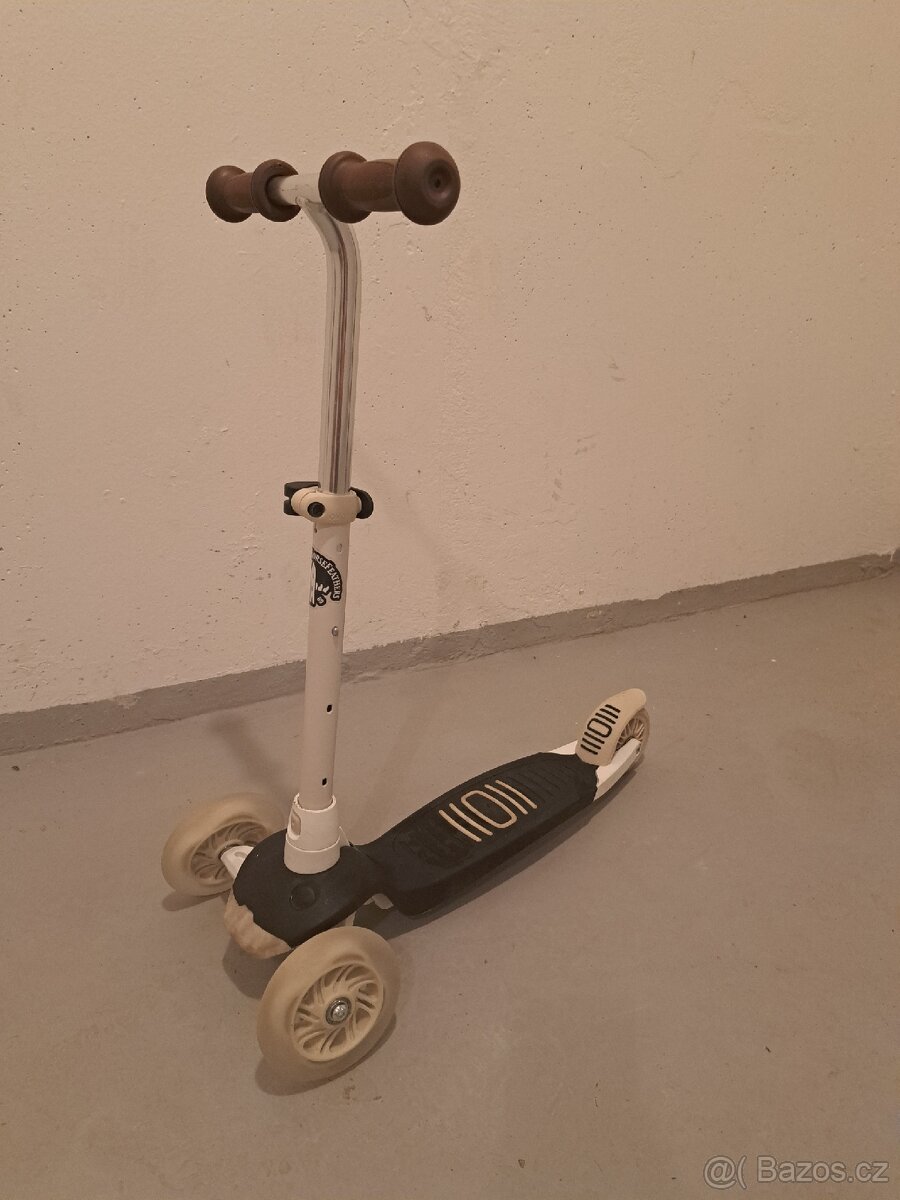 Koloběžka oxelo B1500