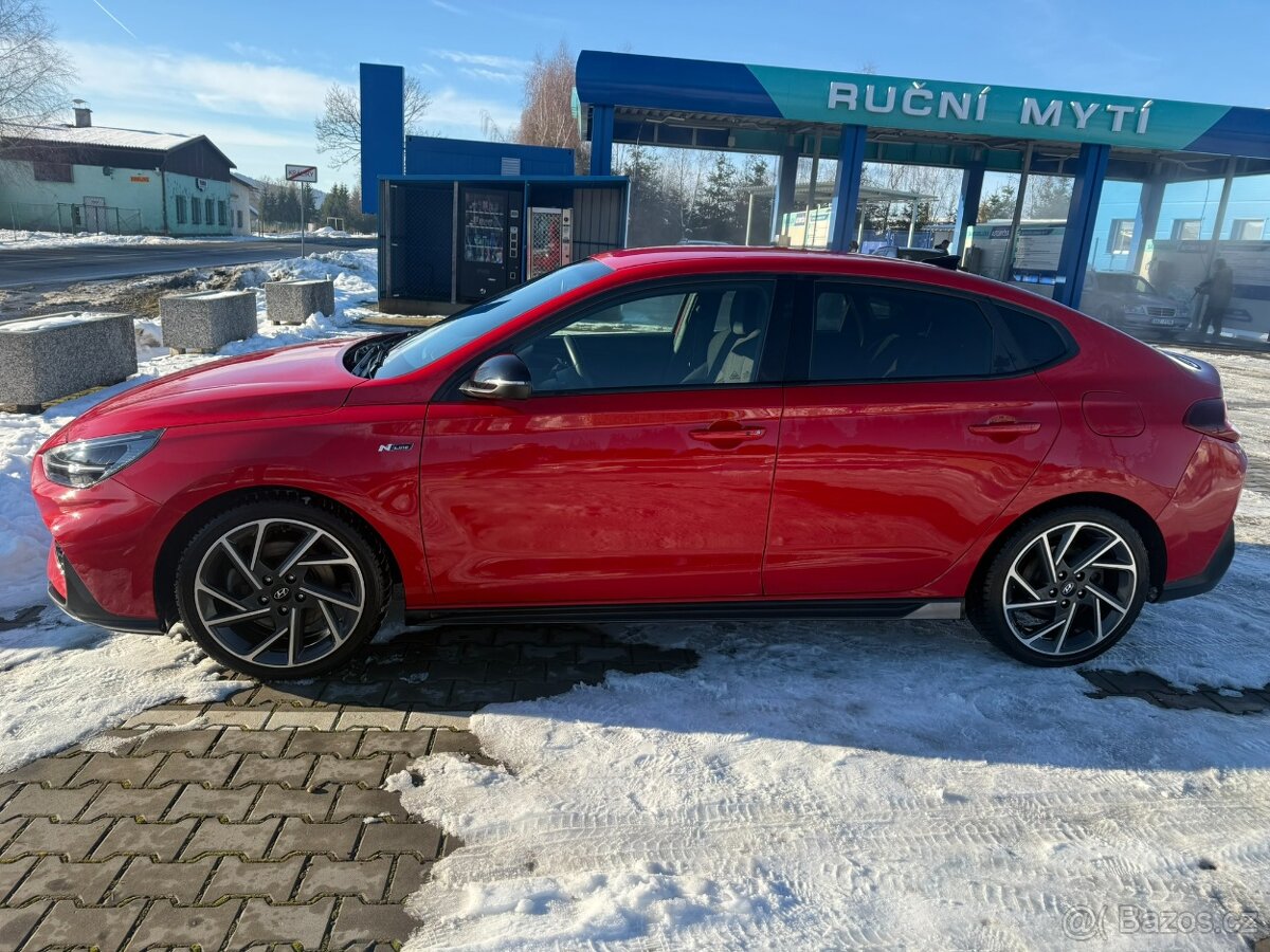 Hyundai i30 Fastback NLINE