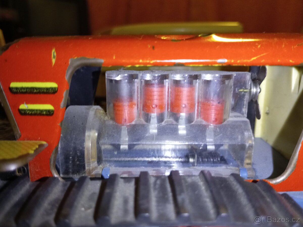 Staré hračky Mercedes piko a buldozer ites