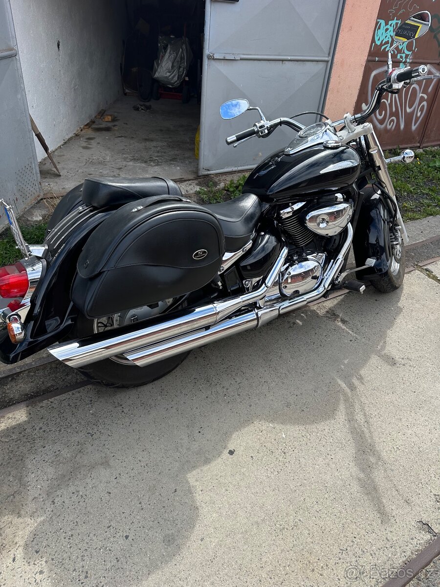 Suzuki intruder 800 Volusia