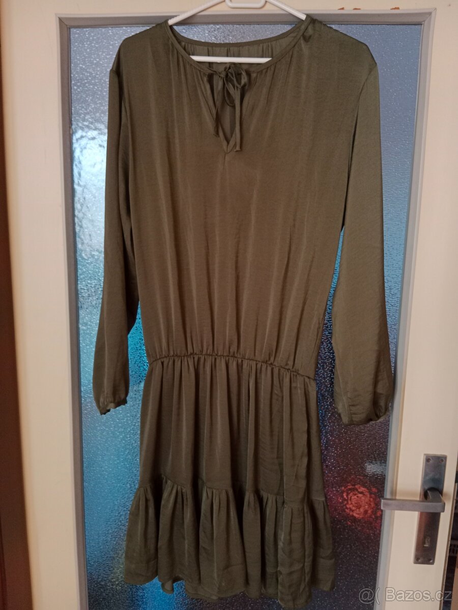 Dámské khaki šaty