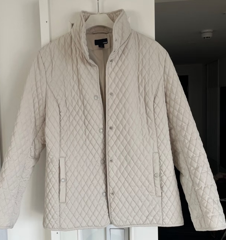 Pěkná dámská bunda vel. L