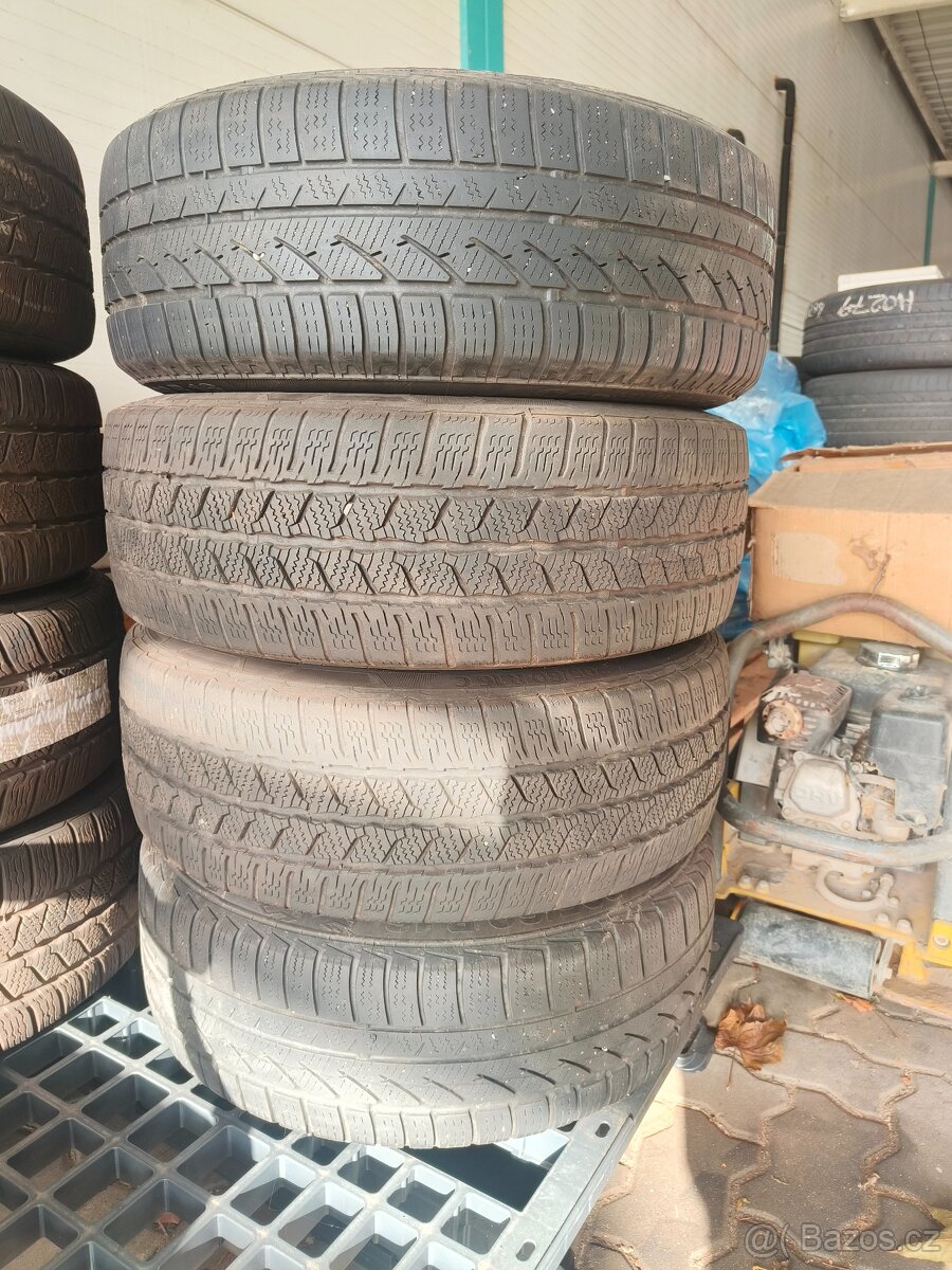 205/60 R16 zimni sada VW T5, T6