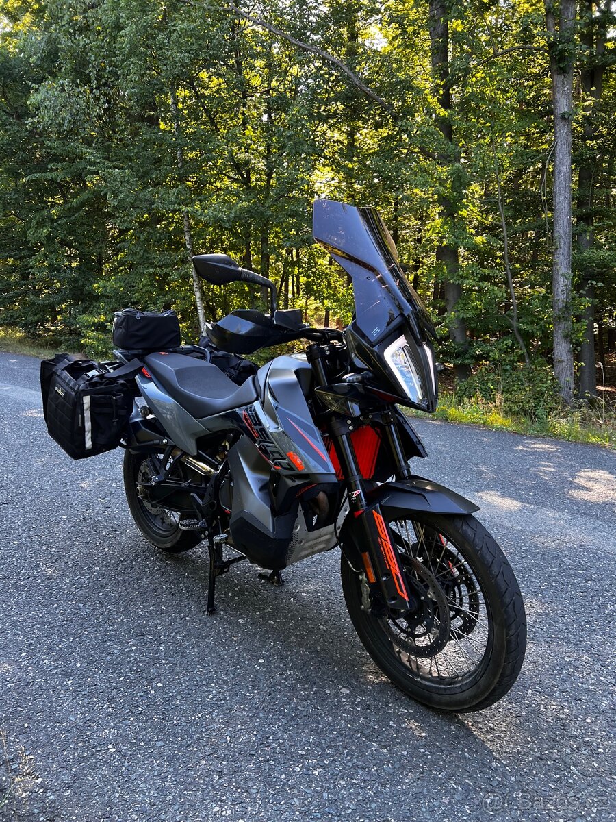 KTM 890 Adventure S